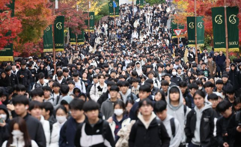커지는 현장 반대 목소리…수능 서·논술형 도입 속도 조절하나