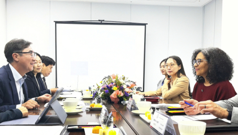 미 하원의원, 한국건강관리협회 찾아 국가건강검진 시스템 현장 견학