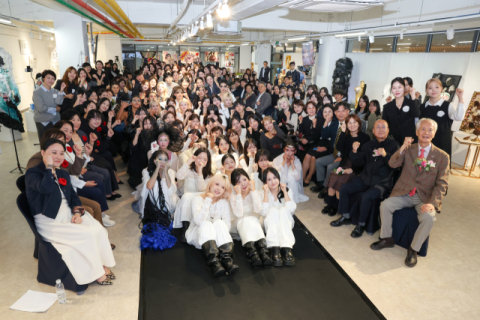 영산대 미용예술학과가 지난 19일부터 23일까지 ‘제9회 뷰티콘테스트 작품전’과 ‘제19회 한국미용예술 초대작가전’ 전시회를 진행했다. 영산대 제공